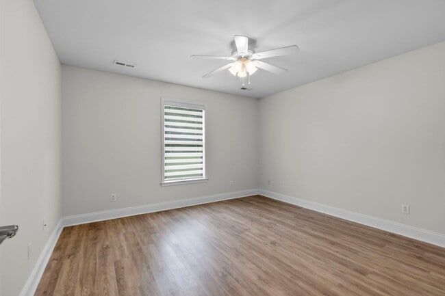 Building Photo - 2644/2646 Travelers Way