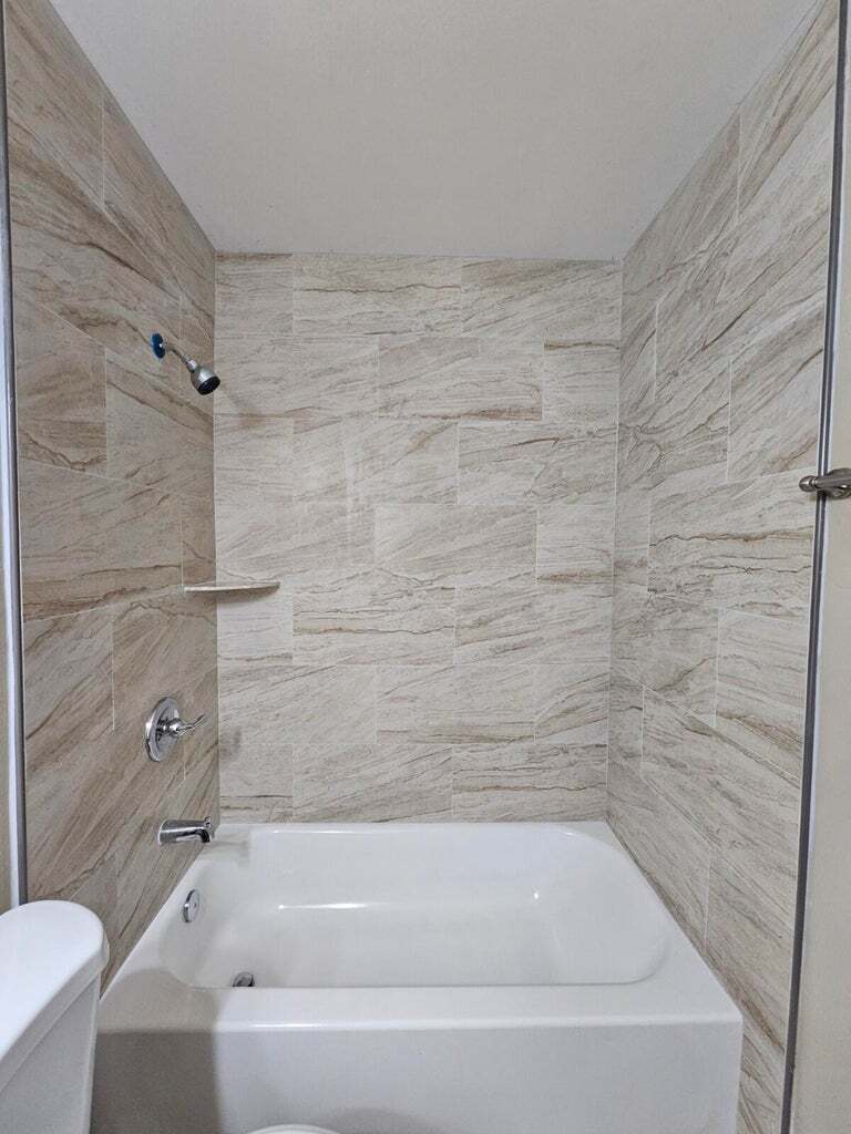 Building Photo - 4786 Orleans Ct