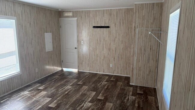 Building Photo - 3616 Tom Bryan Ln