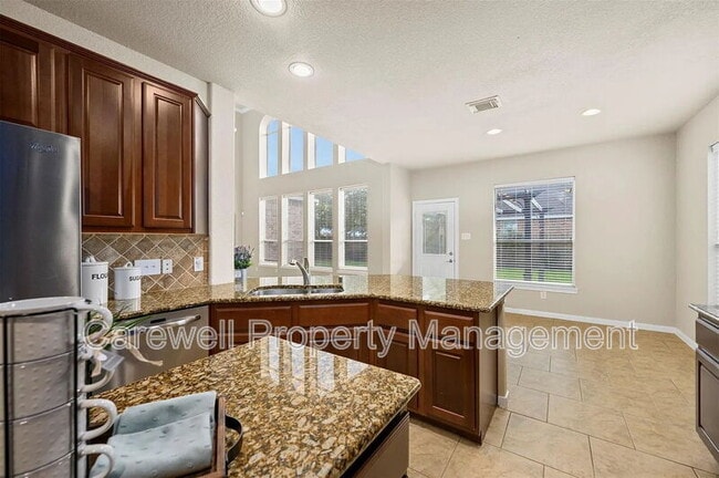 Building Photo - 10907 Lombardia Ct