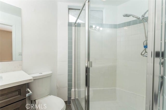 Building Photo - 14948 Moorpark St