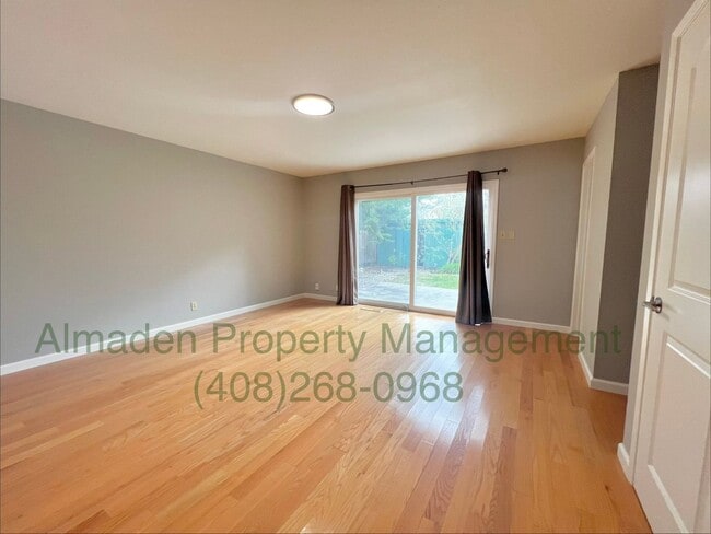 Building Photo - Newly Remodeled Tri-level Home! New Paint & No Carpets!