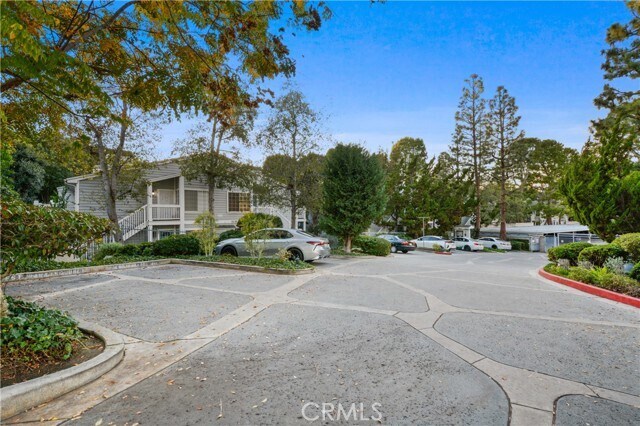 Building Photo - 1246 W Park Western Dr