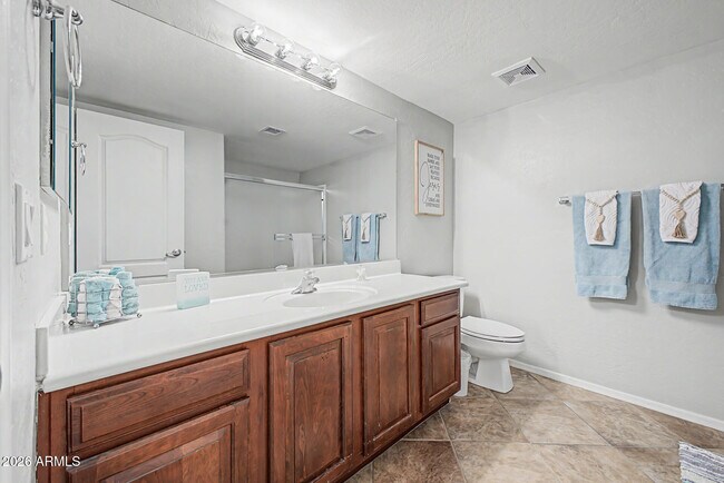 Building Photo - 4203 E Los Altos Rd