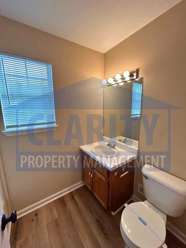 Building Photo - Convenient 3-Bedroom, 2-Bath Home in a Cen...