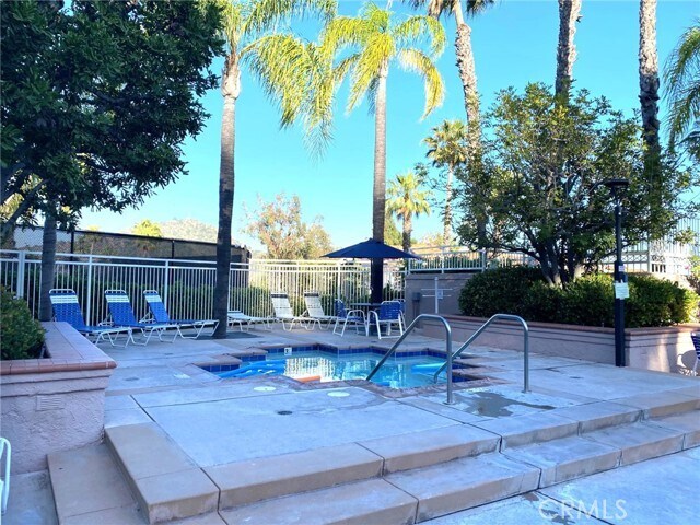 Building Photo - 1000 Calle Allegre