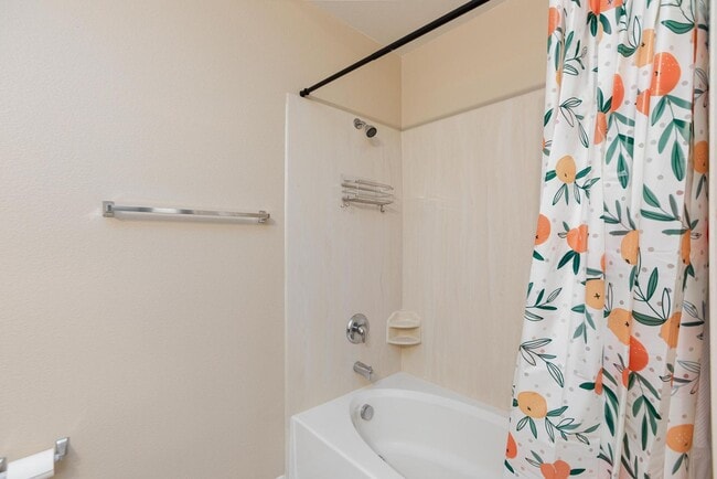 Building Photo - Partially Furnished Condo | Gourmet Kitchen, Pool & Fitness Center | 6-Month Lease Available