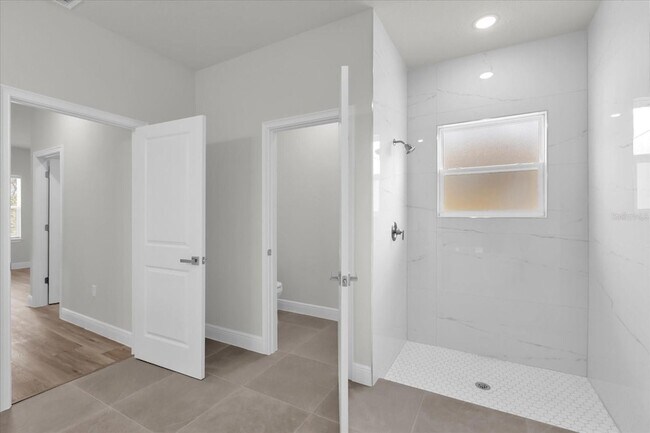 Building Photo - 13673 SW 43rd Cir
