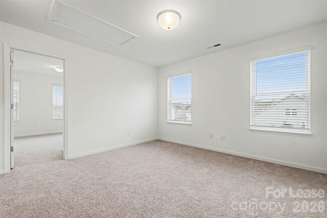 Building Photo - 23156 Goose Down Ln