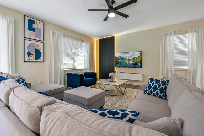 Building Photo - 4532 Target Blvd