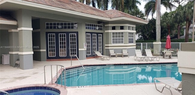 Building Photo - 130 Palm Desert Ln