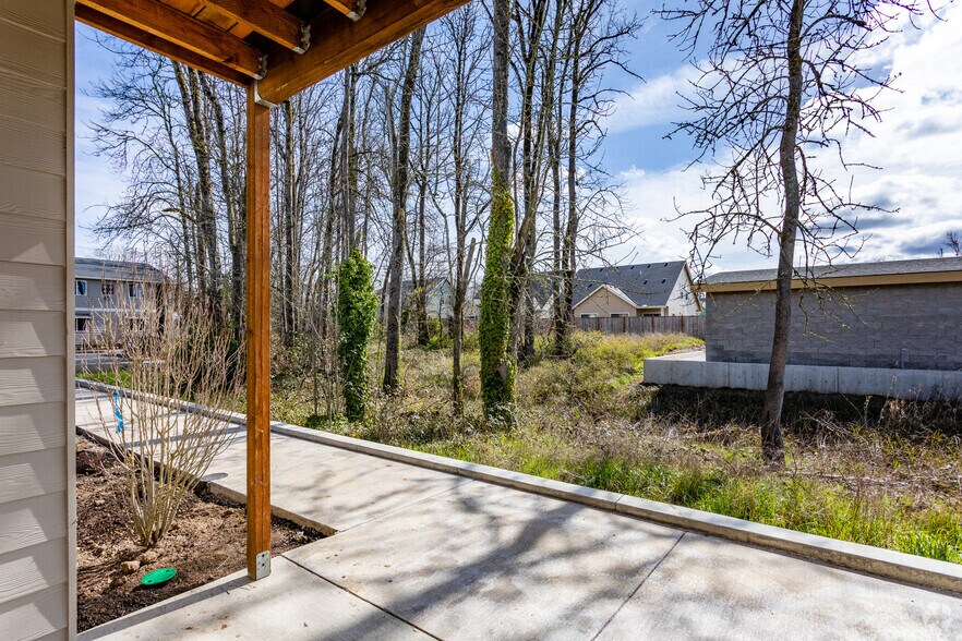 Alder Springs 910 Westsprings Dr Eugene OR 97404 Apartment Finder