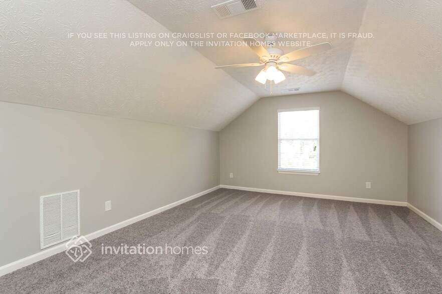 Building Photo - 3930 Medlock Pk Dr