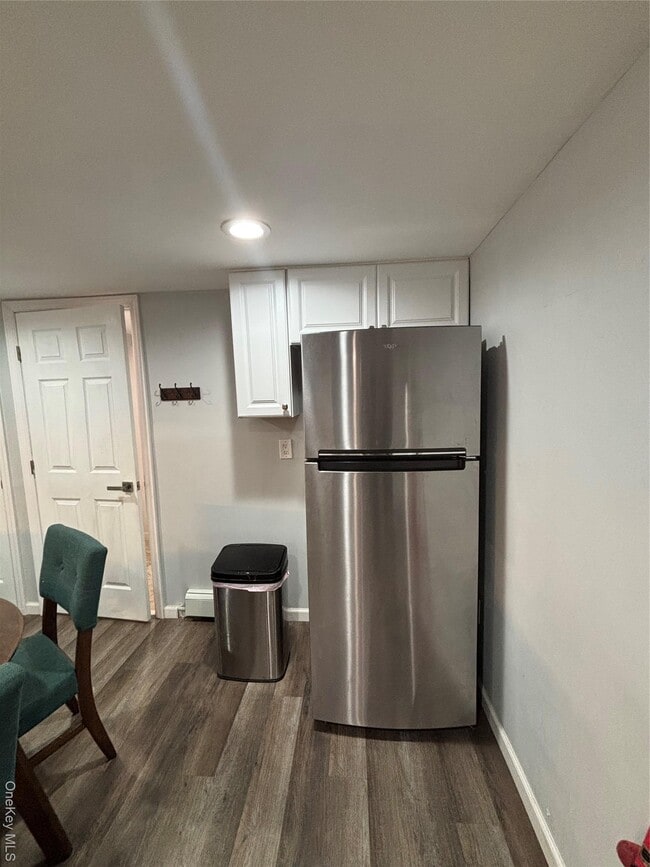 Building Photo - 832 Jefferson St