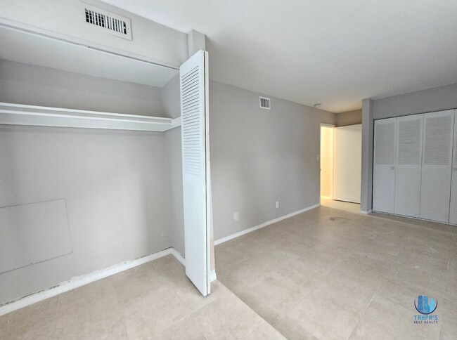 Building Photo - 7610 W Powhatan Ave