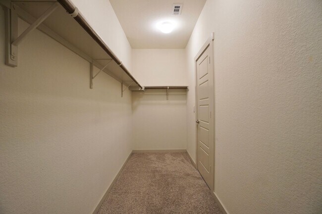 Building Photo - 7612 Lowenfield Dr
