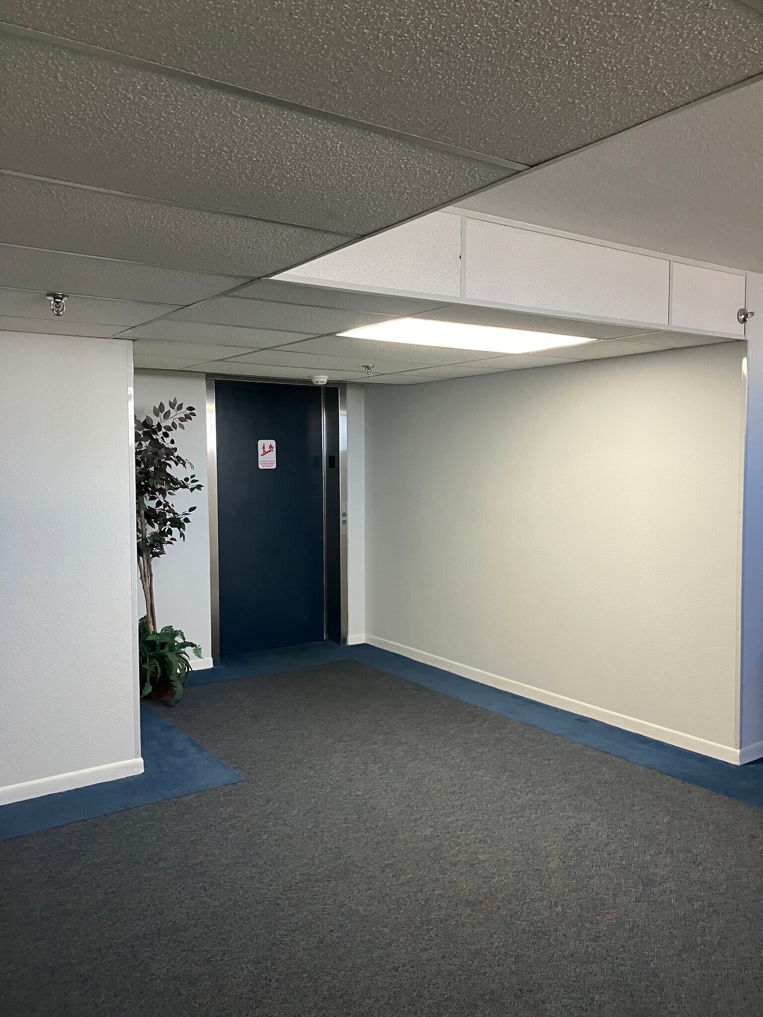 Building Photo - 21405 Olean Blvd