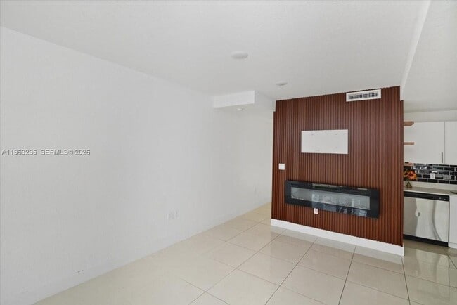 Building Photo - 25874 SW 144th Ct