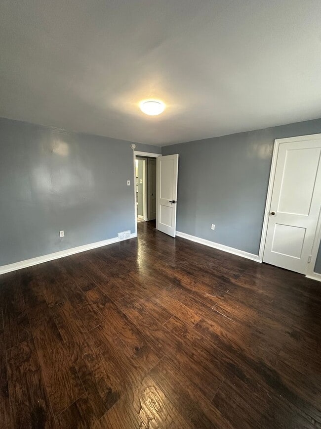 Building Photo - 6646 Perry Ave