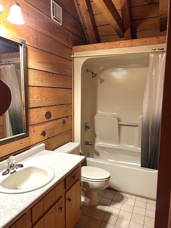 Building Photo - 1420 Old Mush Creek Rd