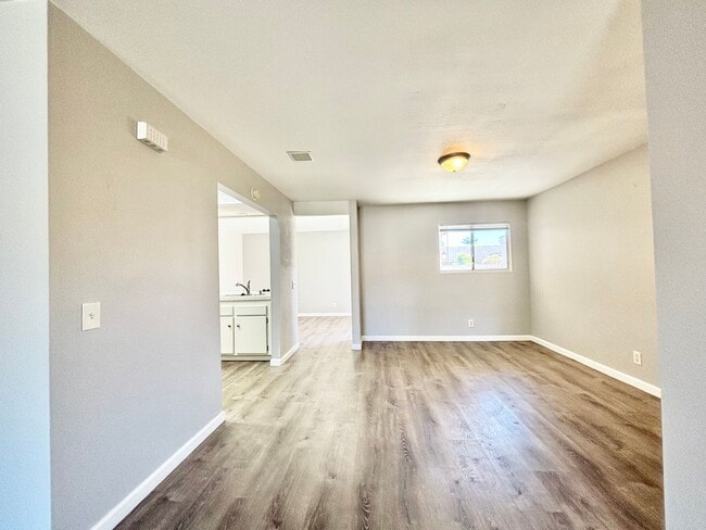 Building Photo - 3604 Ketch Ave