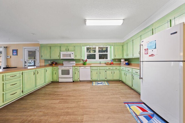 Building Photo - 1748 Malone Ln