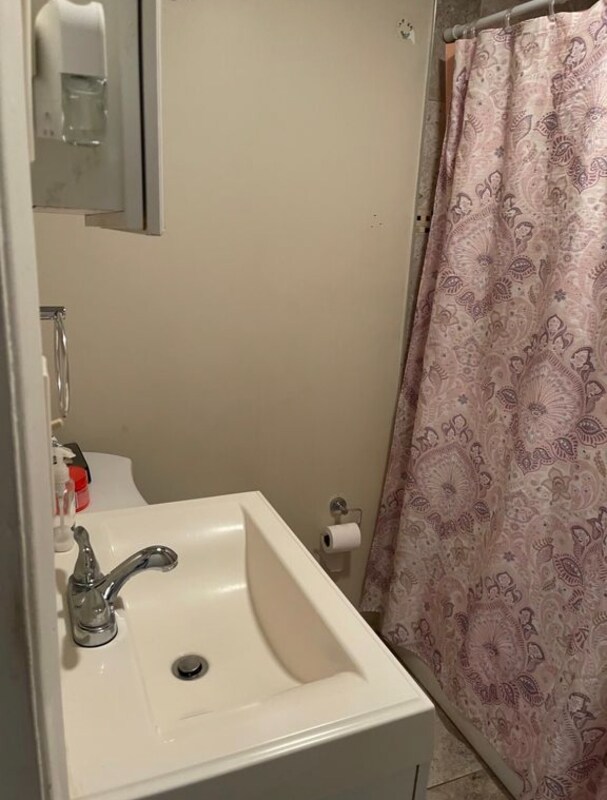 Building Photo - 26 Ella St