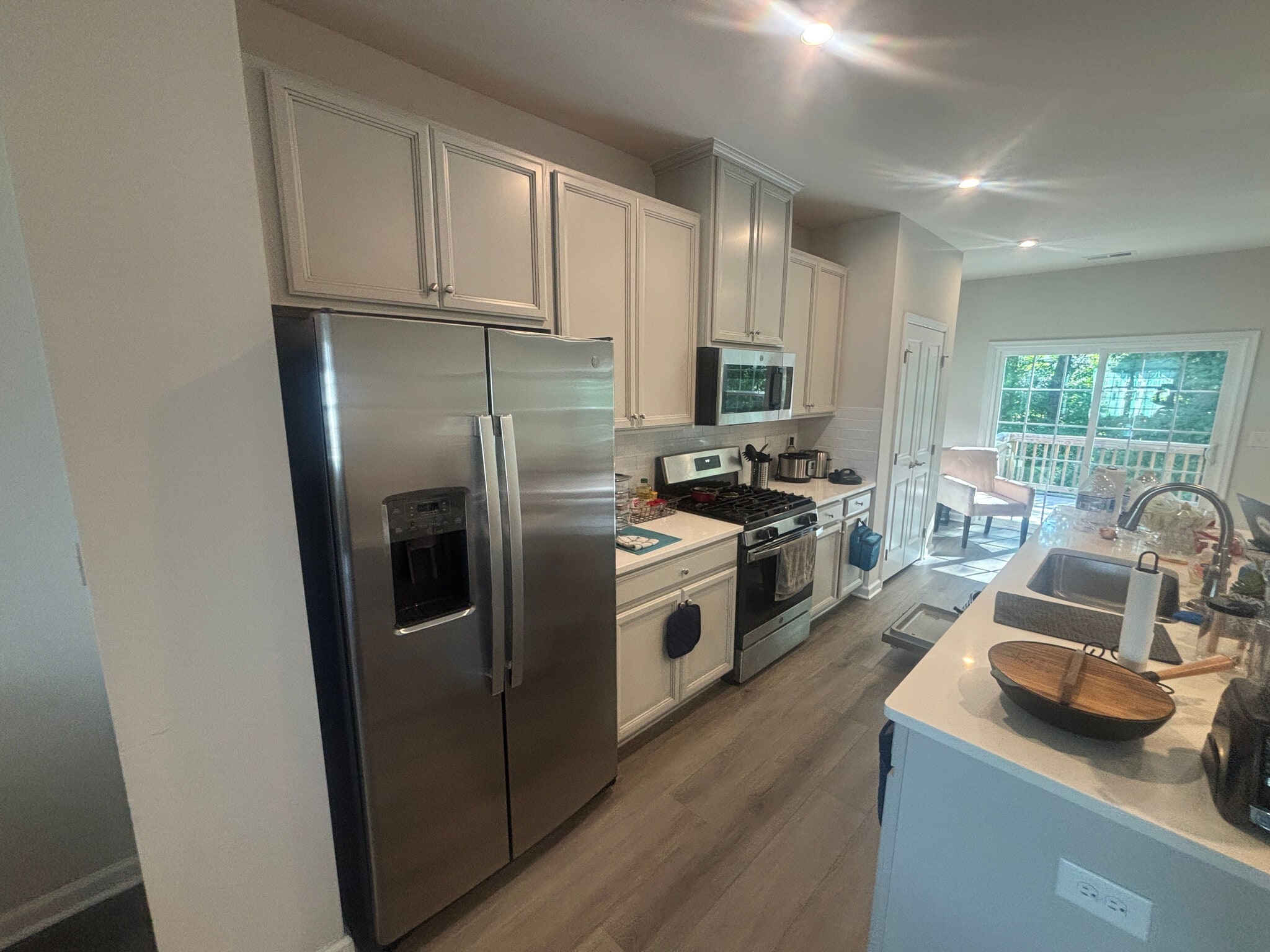 Building Photo - Room in Duplex on Romeria Dr