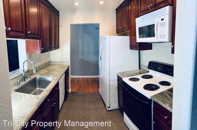 Primary Photo - 2 br, 2 bath House - 39887 Cedar Blvd # 152
