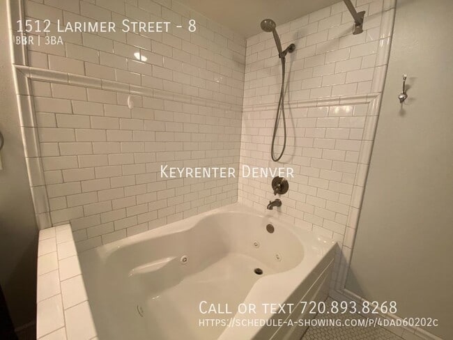 Building Photo - Charming 3BD, 3BA Downtown Townhouse with ...