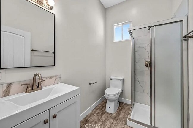 Building Photo - House for rent