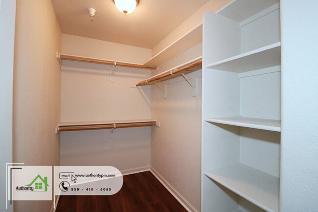 Building Photo - 2359 Shining Star Way