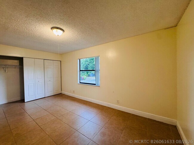 Building Photo - 7 Crossings Cir