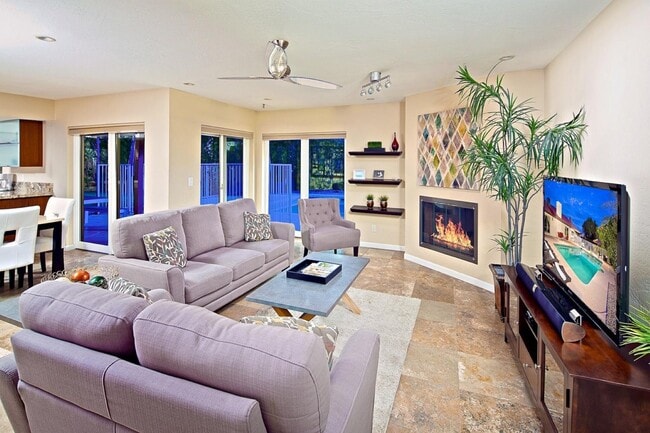Building Photo - 4539 E Karen Dr