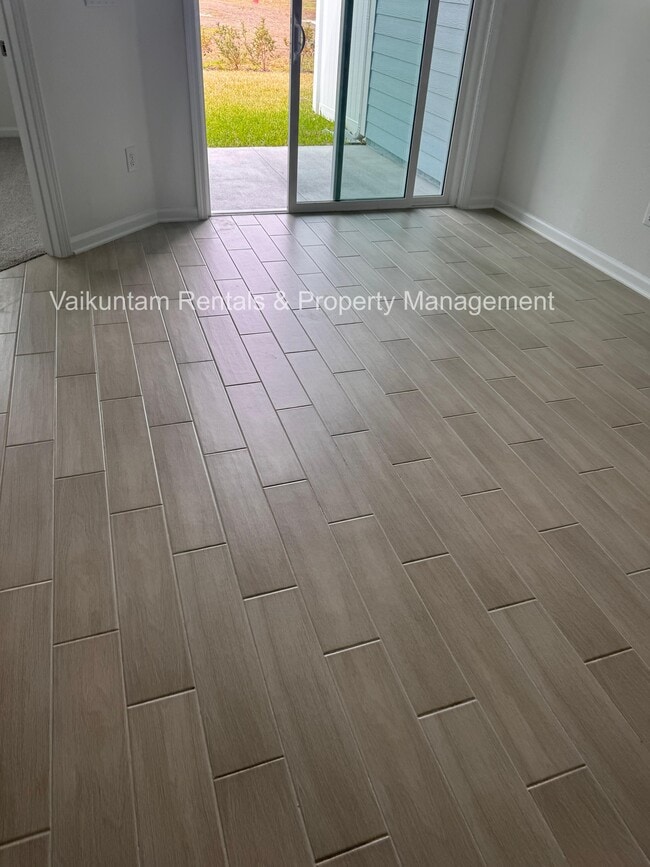 Building Photo - 91 Silver Myrtle Ct