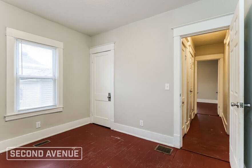 Building Photo - 4023 Taylor Blvd