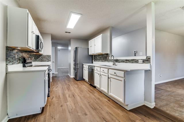 Building Photo - 1519 Greenbrook Dr