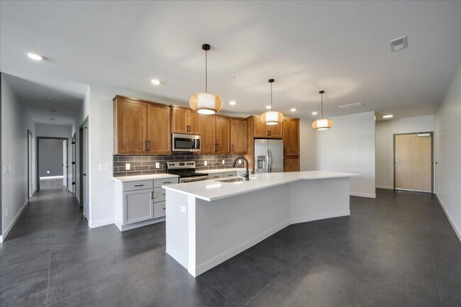 Interior Photo - 201 E. Front