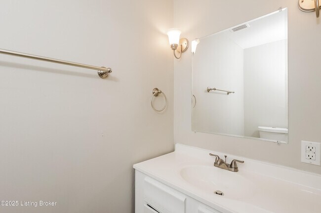 Building Photo - 7411 Autumn Bent Way