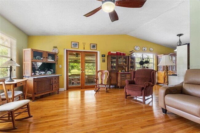 Building Photo - 17877 C R 378