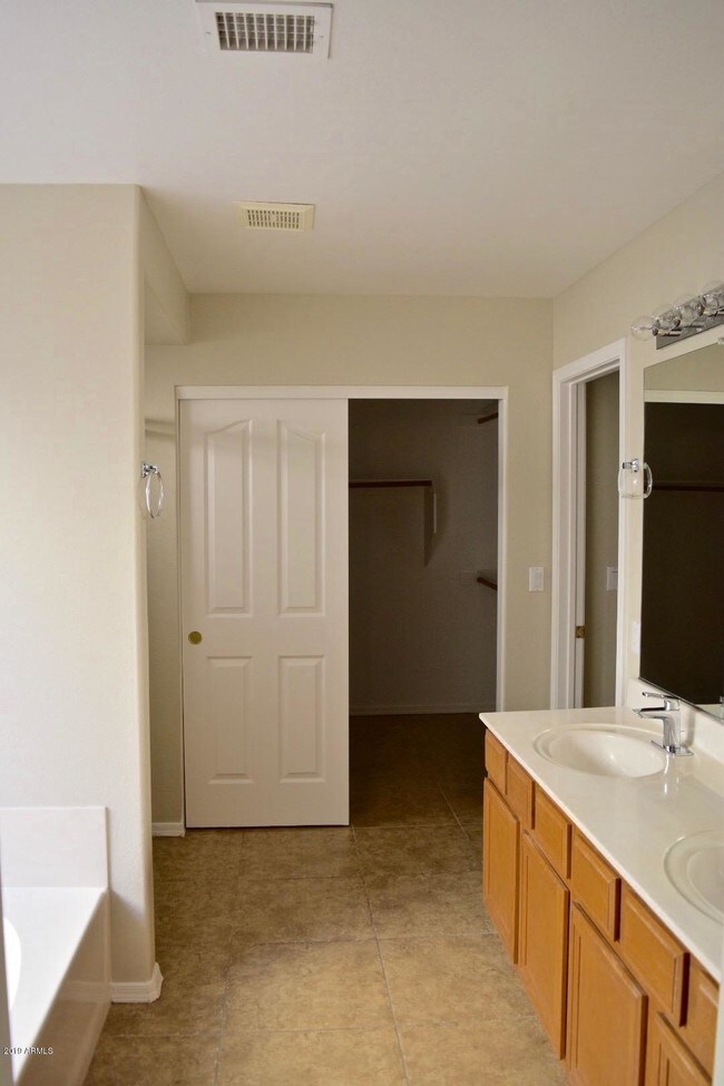 Building Photo - 19010 N 25th Way