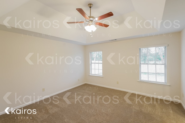 Building Photo - 71 Hideaway Ln