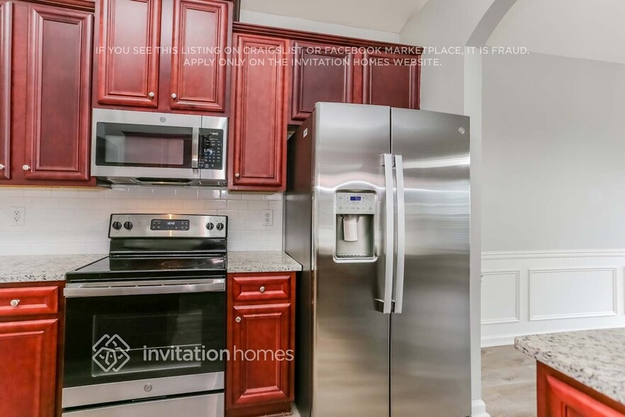 Building Photo - 5058 Manning Dr