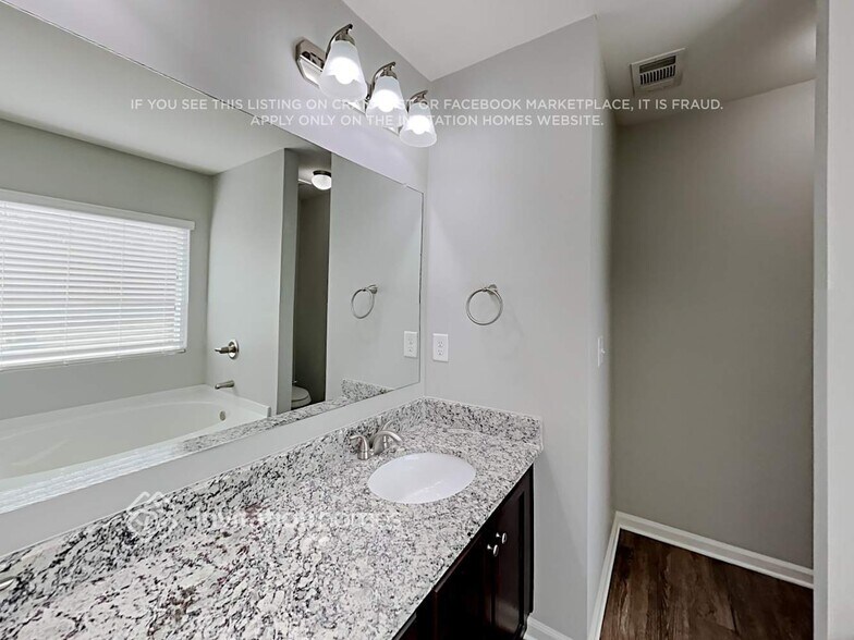 Building Photo - 290 Susie Creek Ln