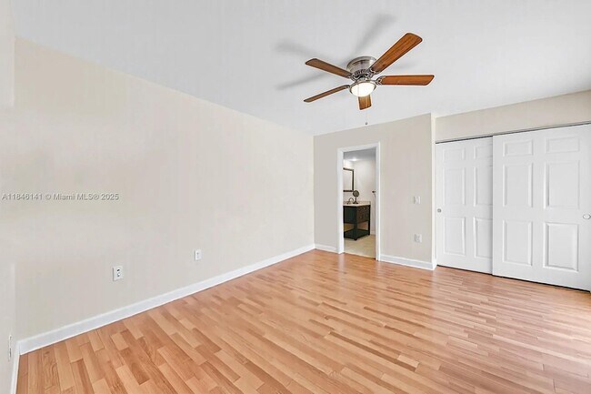 Building Photo - 182 Charter Way