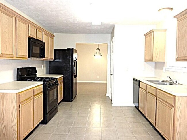 Building Photo - 7010 Durango Dr