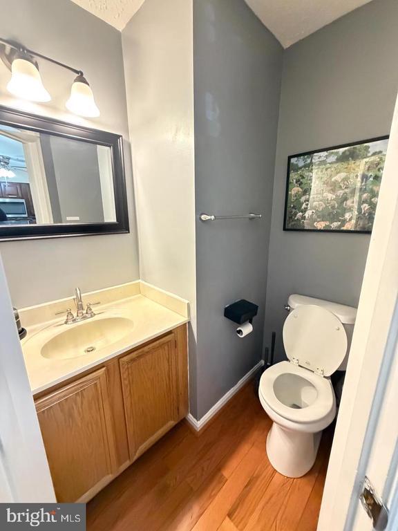 Building Photo - 7212 Tamo Ct