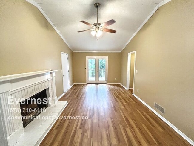 Building Photo - 4-Bedroom, 3.5-Bath Home in a Relaxing Nei...
