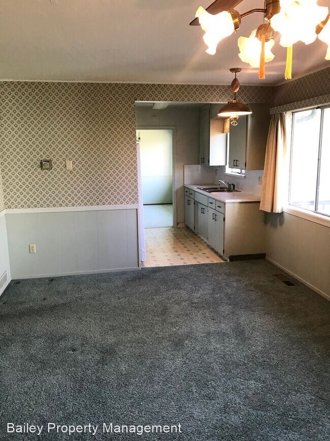 Building Photo - 2 br, 1.5 bath House - 49 Grandview