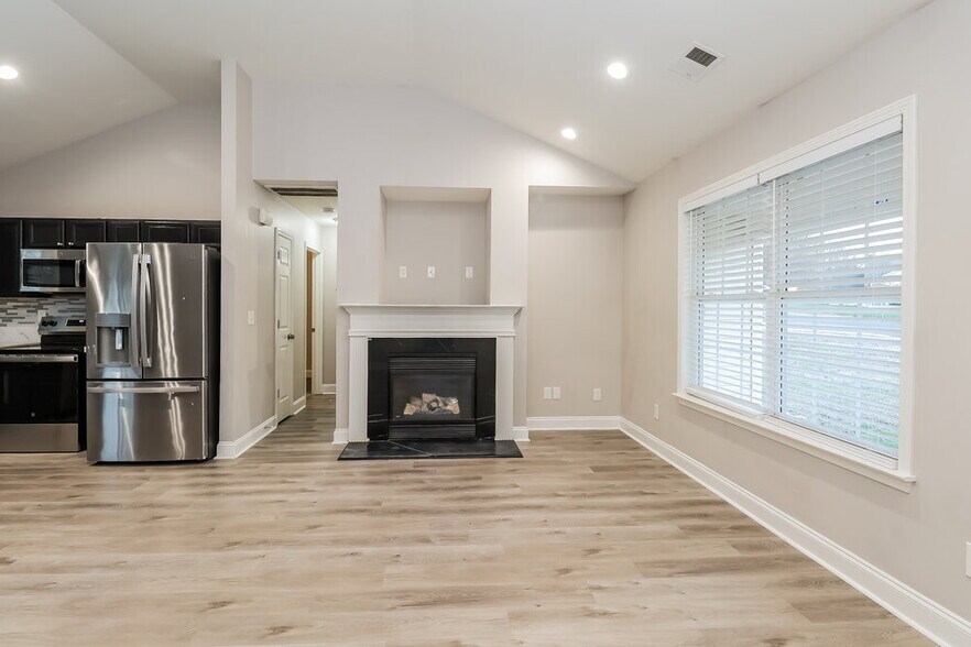 Building Photo - 2622 Amber Crest Dr